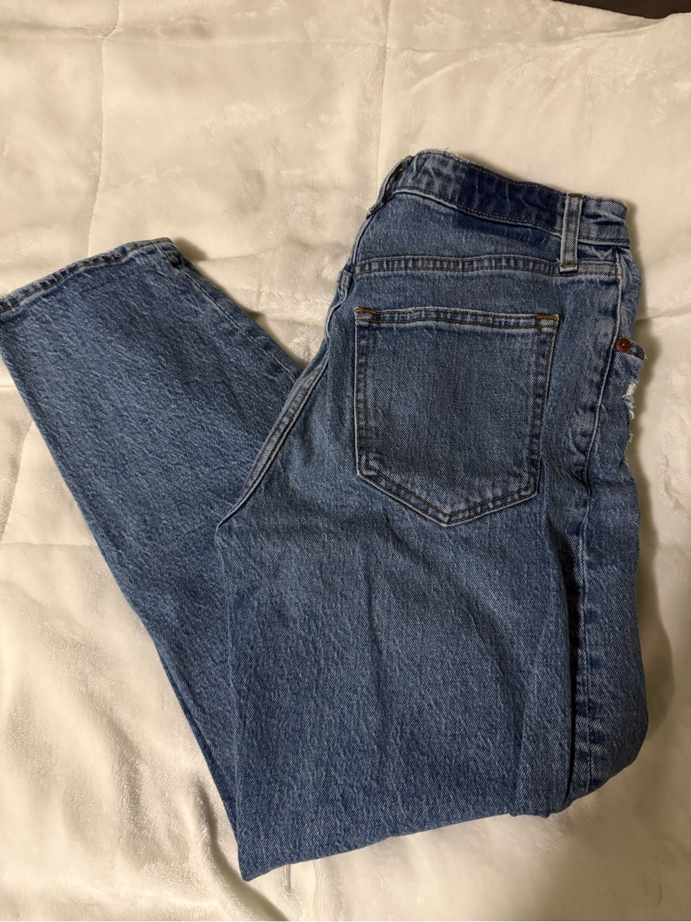 Abercrombie & Fitch Mom Jeans